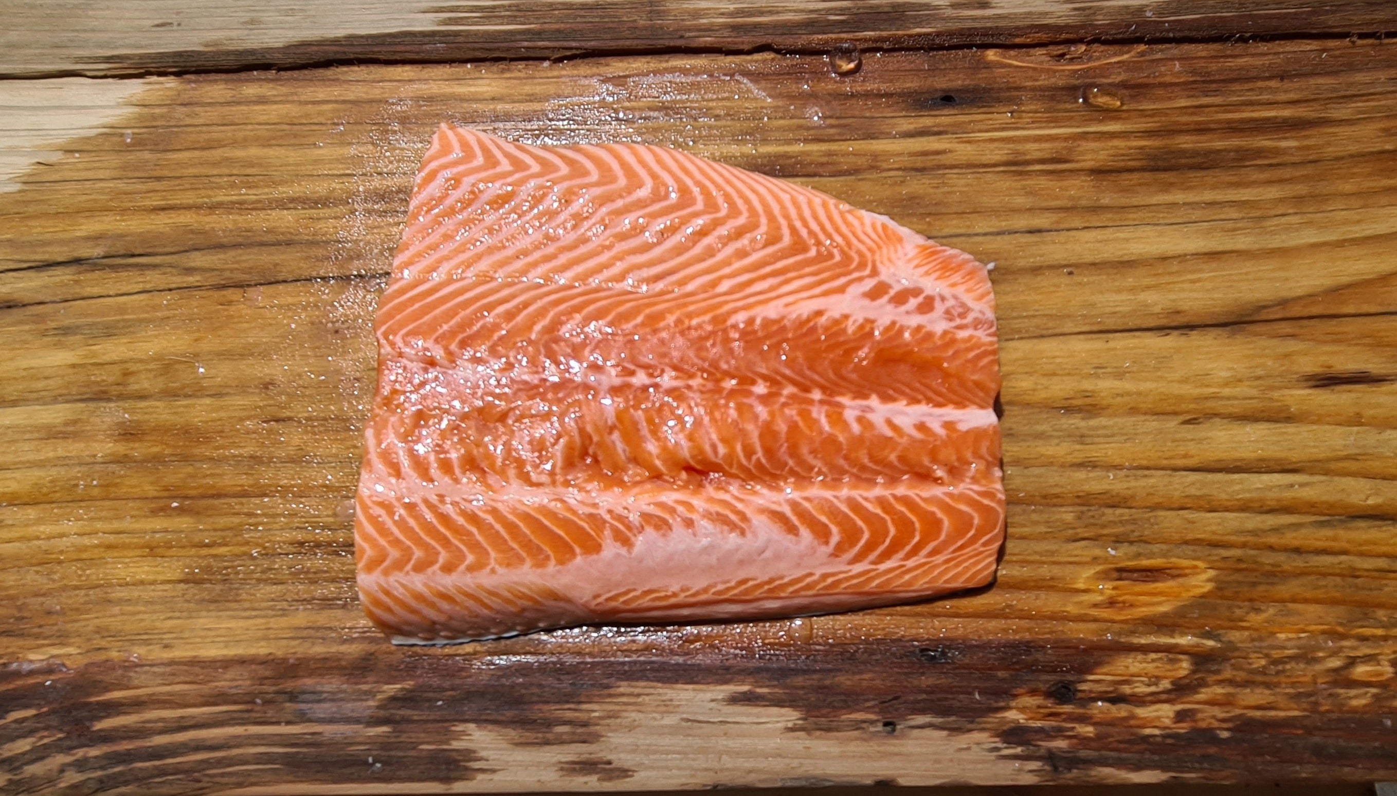 Salmon Fillet Skin Off